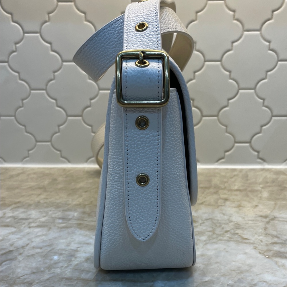 Coach Cream Crossbody Bag with Gold Accents - Picture 4 of 9